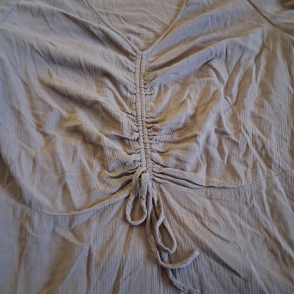 Maurices Women's Size XXL Mauve V Neck Ruched Front Ruffle Short Sleeve Blouse - Picture 8 of 11